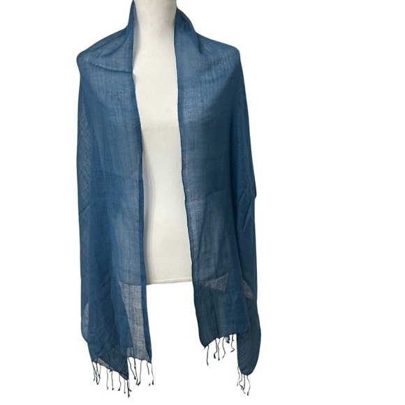 World Market 100% Wool Lightweight Scarf Blue - Picture 1 of 5
